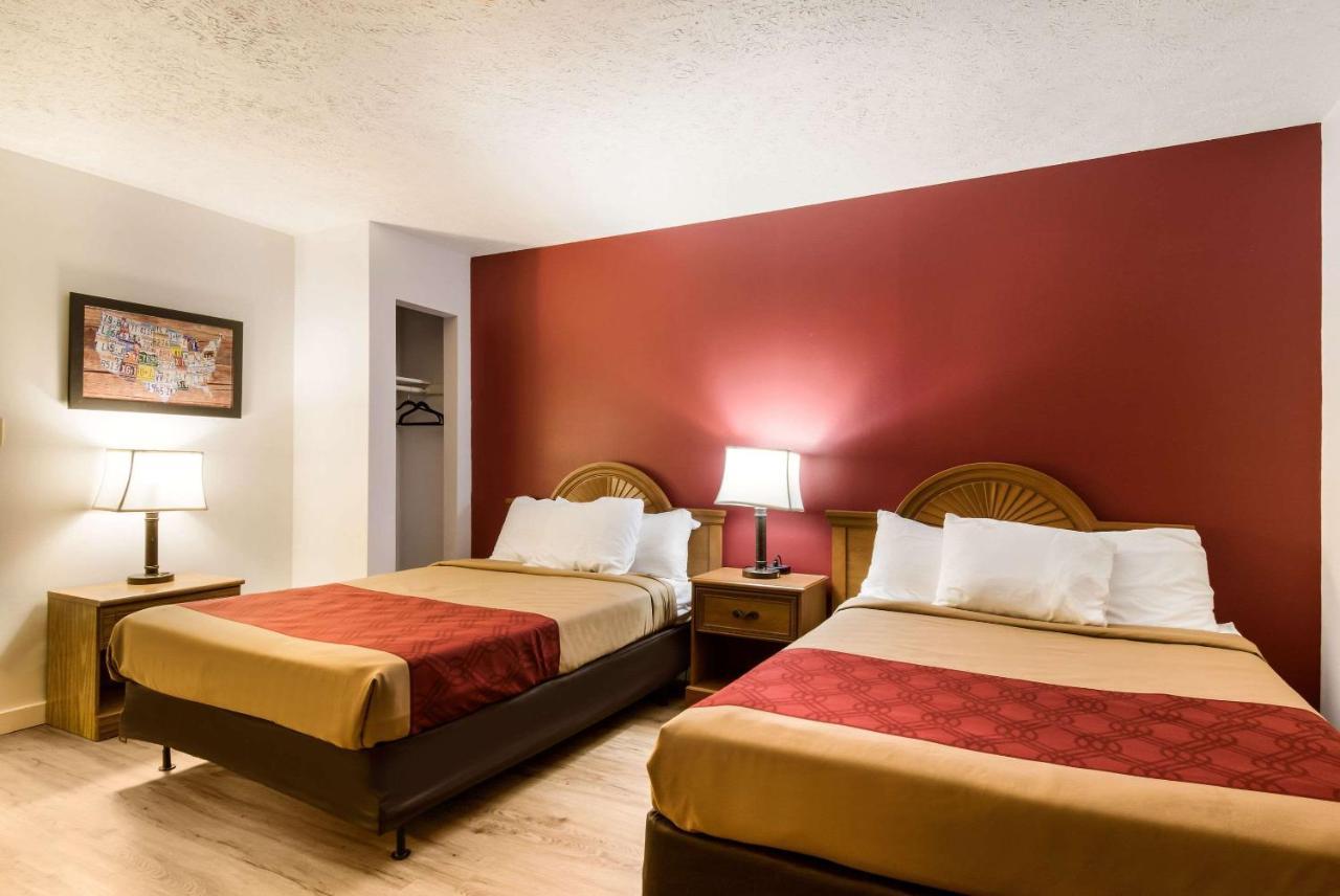 White Haven Econo Lodge Inn & Suites Lake Harmony - Pocono Mountains Area מראה חיצוני תמונה