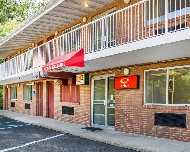 White Haven Econo Lodge Inn & Suites Lake Harmony - Pocono Mountains Area מראה חיצוני תמונה