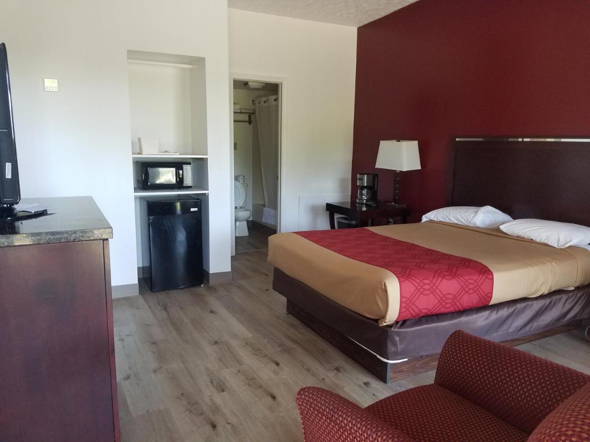 White Haven Econo Lodge Inn & Suites Lake Harmony - Pocono Mountains Area מראה חיצוני תמונה